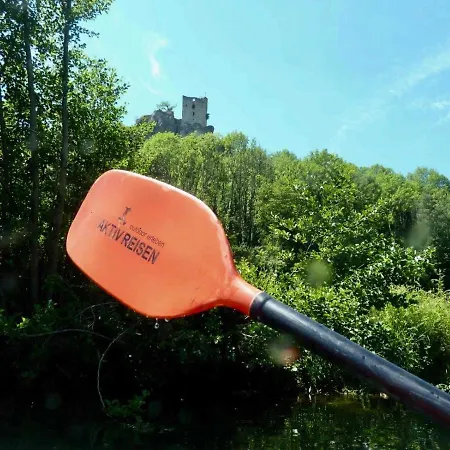 Schlossblick * Wiesenthau